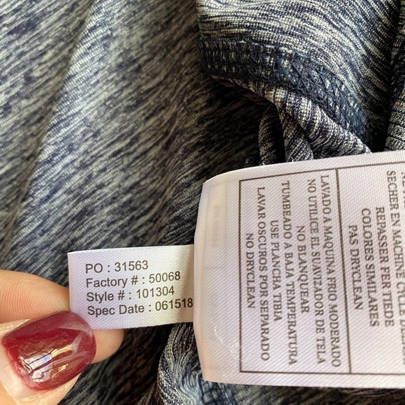 ANTIGUA WASHINGTON NATIONALS MENS CHARCOAL ACTION LONG SLEEVE 1/4 ZIP PULLOVER - Picture 9 of 15